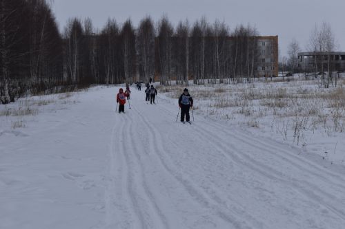 Жители Камских Полян приняли участие в «Лыжне России - 2023» (ФОТОРЕПОРТАЖ)