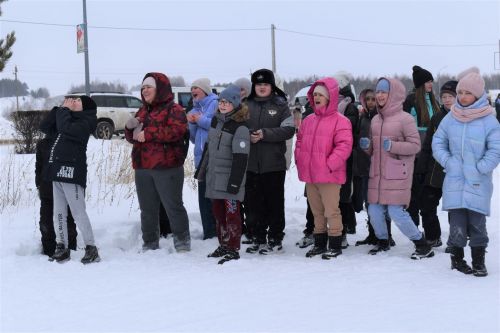Жители Камских Полян приняли участие в «Лыжне России - 2023» (ФОТОРЕПОРТАЖ)
