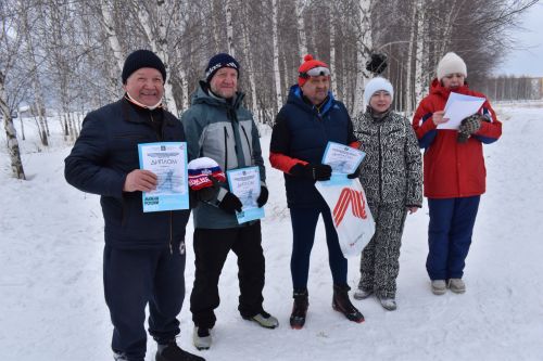 Жители Камских Полян приняли участие в «Лыжне России - 2023» (ФОТОРЕПОРТАЖ)
