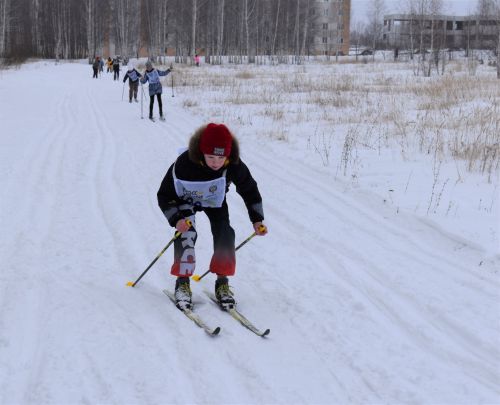 Жители Камских Полян приняли участие в «Лыжне России - 2023» (ФОТОРЕПОРТАЖ)