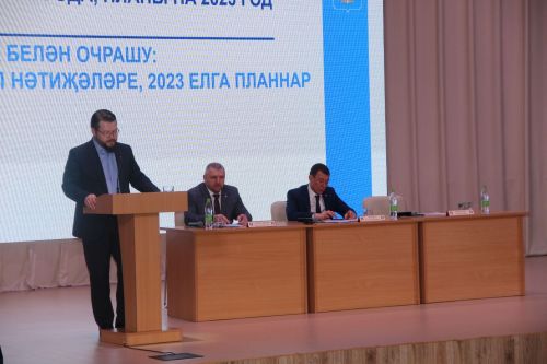 В Камских Полянах прошла встреча с населением