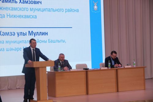 В Камских Полянах прошла встреча с населением