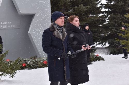 Жители Камских Полян чтят своих героев