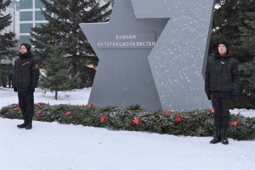 Жители Камских Полян чтят своих героев