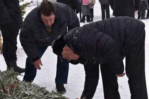 Жители Камских Полян чтят своих героев