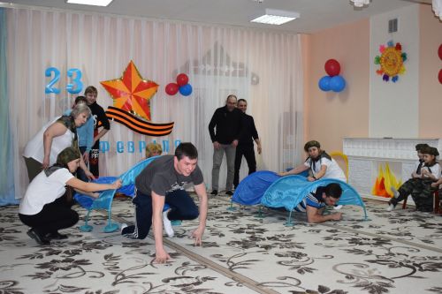 Праздник для пап в детском саду «Солнышко»