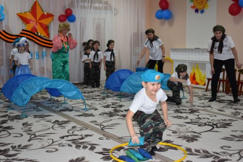 Праздник для пап в детском саду «Солнышко»