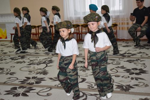 Праздник для пап в детском саду «Солнышко»