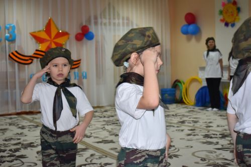 Праздник для пап в детском саду «Солнышко»