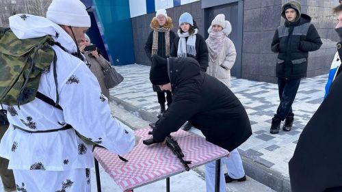 Сотрудники КЦ «Чулман-Су» провели с молодежью военно-патриотическую квест-игру «Рубеж»