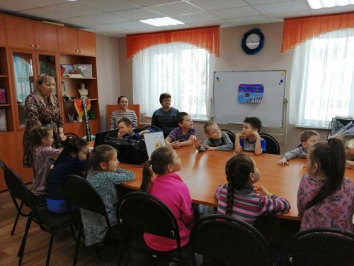 В ЦДТ «Радуга» прошла викторина для воспитанников подготовительной группы детского сада «Огонек»