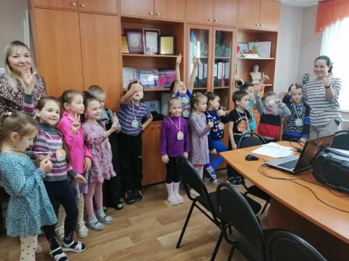 В ЦДТ «Радуга» прошла викторина для воспитанников подготовительной группы детского сада «Огонек»