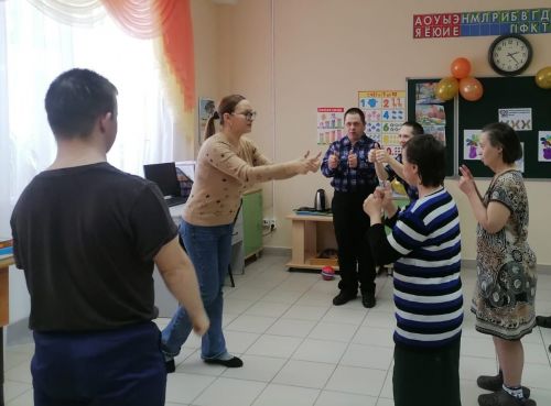 В Камско - Полянском доме - интернате для «солнечных» людей провели мероприятие