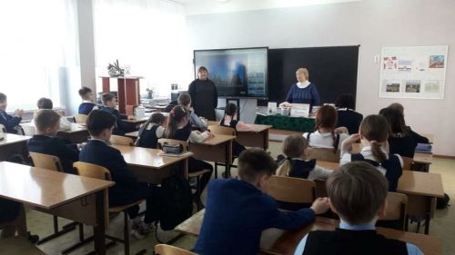 Учащиеся камполянской школы N2 приняли участие в поэтическом вечере
