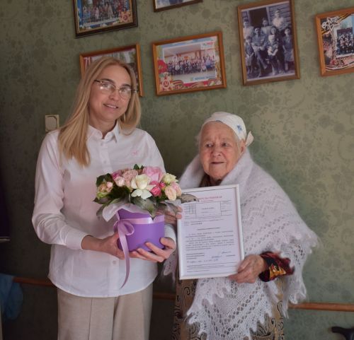 Долгожительница Камских Полян отметила юбилей