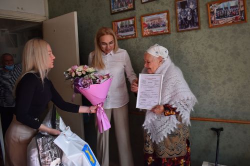 Долгожительница Камских Полян отметила юбилей