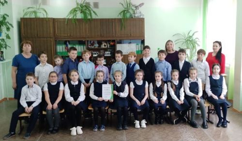 Учащиеся камполянской школы № 2 приняли участие в развлекательной программе «Давайте жить дружно!»