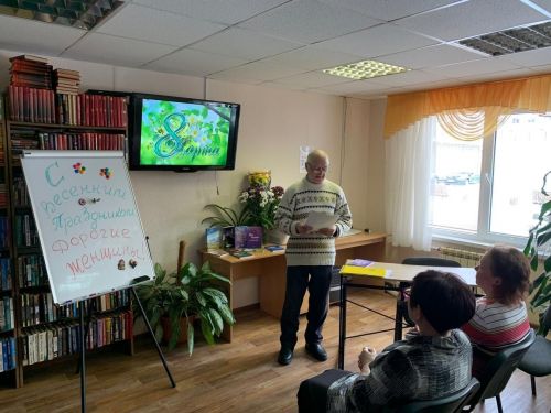 В камполянской библиотеке прошла встреча с нижнекамскими поэтами