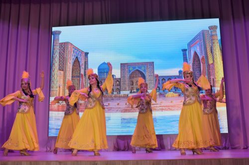 Весенний праздник для милых дам в Камских Полянах
