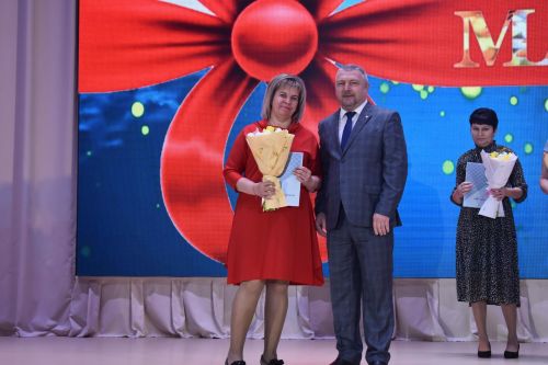 Весенний праздник для милых дам в Камских Полянах