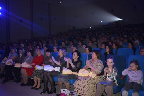 Весенний праздник для милых дам в Камских Полянах