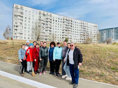 В Камских Полянах продолжается очистка территорий