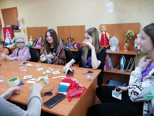 В объединении «Чудесница» прошло экологическое мероприятие «Утилизация мусора, или нужное из ненужного»