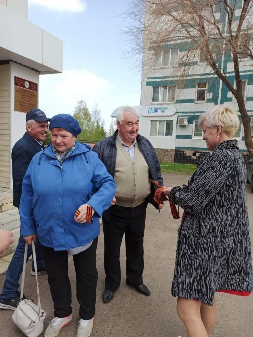 Участниками отделения РДДМ «Движение первых» был дан старт акции «Георгиевская лента»