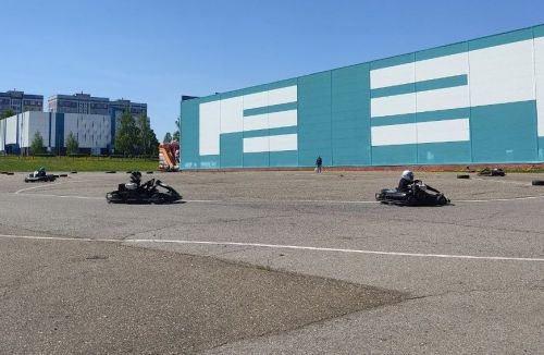 В День Победы любители экстрима посетили картинг