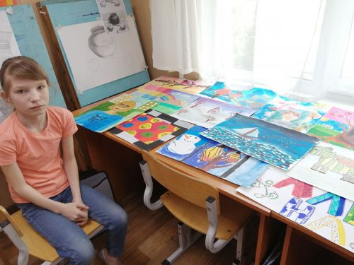 В ЦДТ «Радуга» начались зачеты в объединении изобразительного искусства «Палитра»