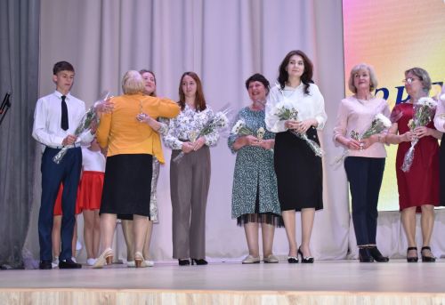 Педагоги камполянской школы № 2 подвели итоги учебного года