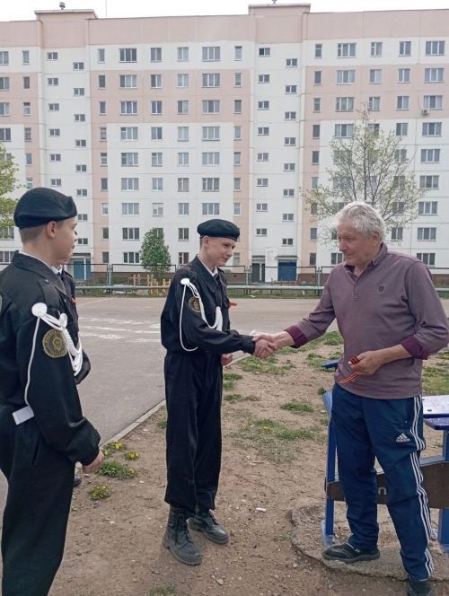 Активисты отряда «Форпост» решили поддержать Всероссийскую акцию «Георгиевская ленточка»