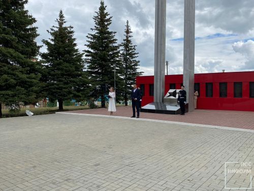 В Камских Полянах население пришло на митинг, посвященный Дню памяти и скорби