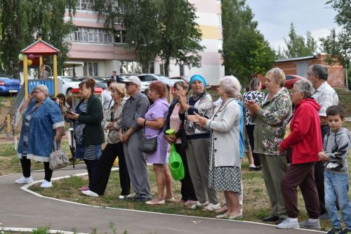 Праздник двора отметили жители Камских Полян