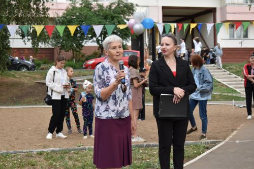 Праздник двора отметили жители Камских Полян