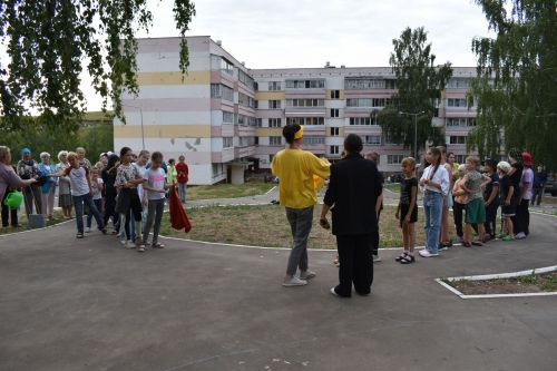 Праздник двора отметили жители Камских Полян
