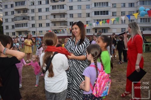 Добрый праздник «День двора» во втором микрорайоне