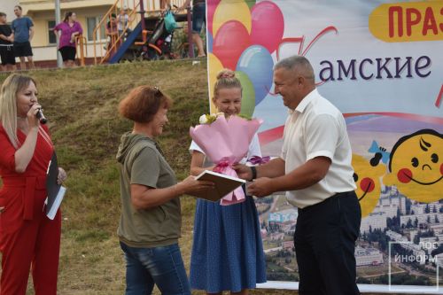 Добрый праздник «День двора» во втором микрорайоне