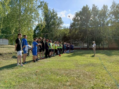Футбольный турнир: награды в копилку