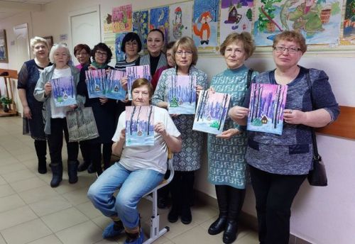 Для студентов Университета третьего возраста провели мастер - класс на тему «Зимний пейзаж»