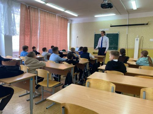 Для учащихся школы № 1 провели мероприятие, посвященное  «Союзникам России»