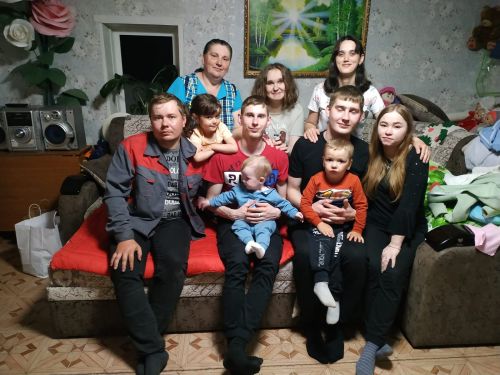 История счастливой семьи Пузанковых из Старошешминска