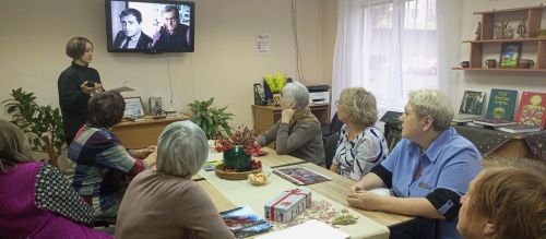 Для читателей Камско-Полянской библиотеки прошел литературно-познавательный час