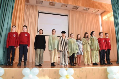 Для школьников выступили участники агитпохода «Марш Памяти»