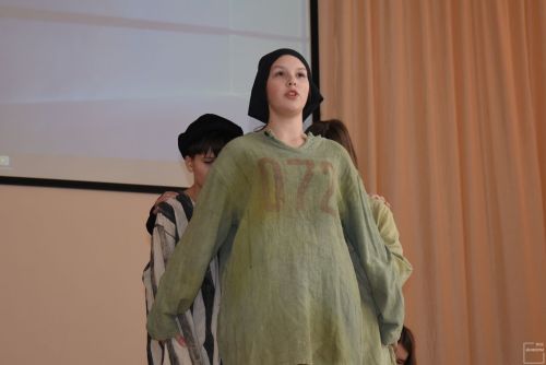 Для школьников выступили участники агитпохода «Марш Памяти»