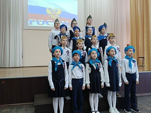 В школе № 2 подвели итоги конкурса патриотической песни
