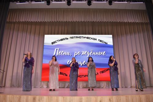 В Камских Полянах прошёл фестиваль патриотической песни