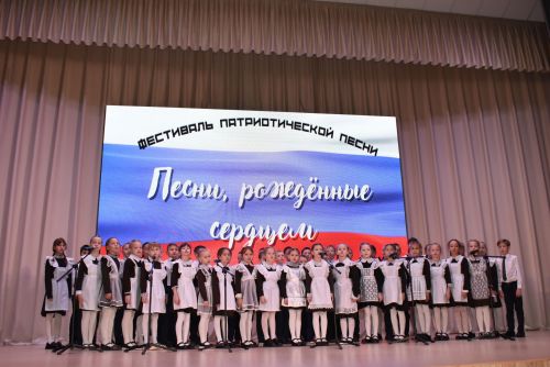 В Камских Полянах прошёл фестиваль патриотической песни
