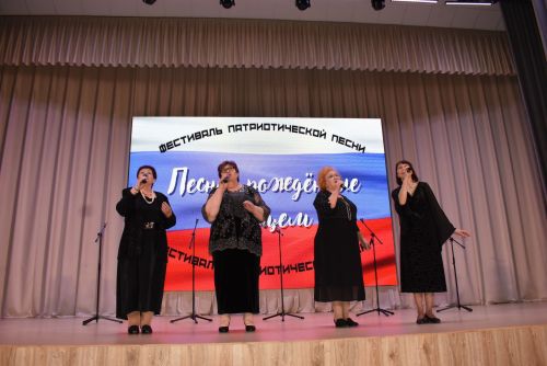 В Камских Полянах прошёл фестиваль патриотической песни