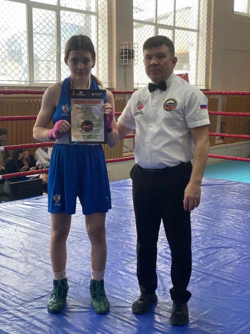 Камполянская девушка - боксер заняла призовое место в Чемпионате и Первенстве ПФО